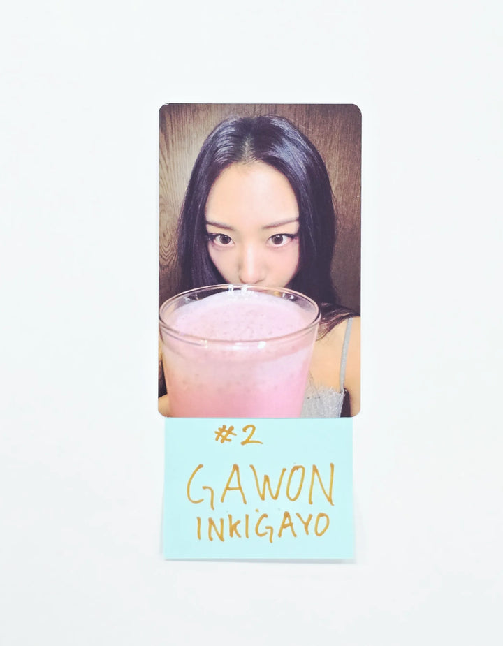 MEOVV - Inkigayo Broadcast Photocard [26.09.03]