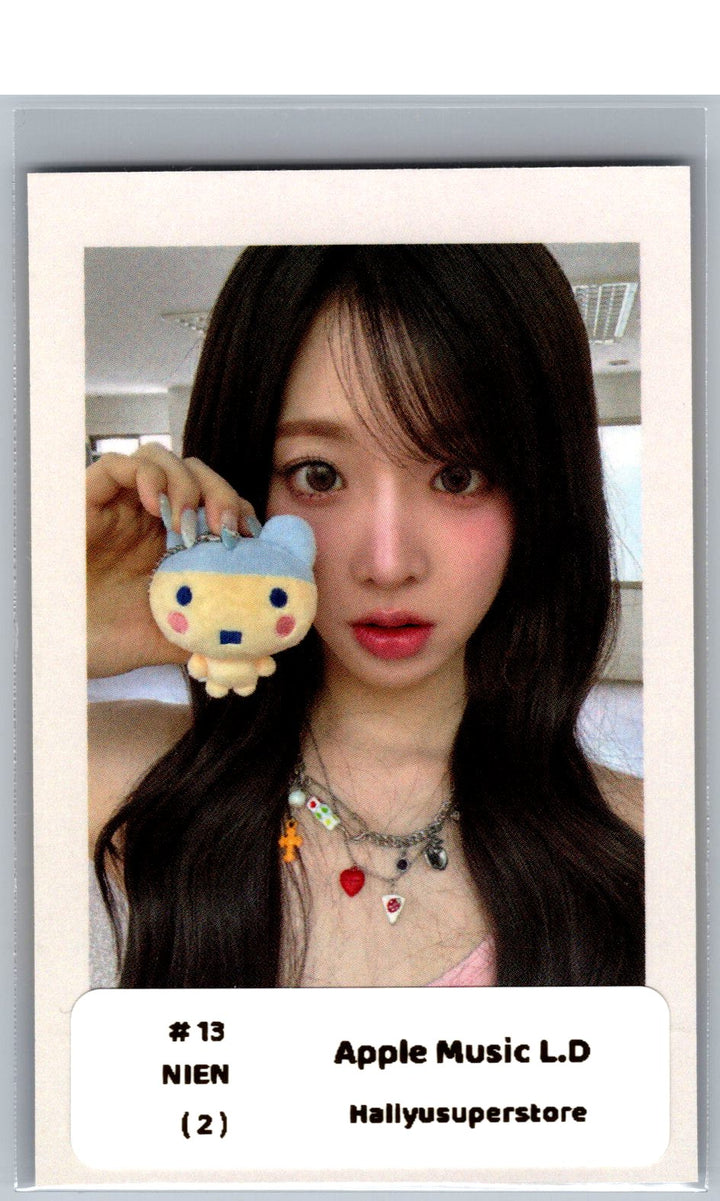 TripleS "LOVE&amp;POP pt.1" - Apple Music Lucky Draw Event Polaroid type Photocard [26.06.04]