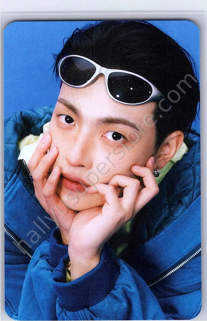 ATEEZ - Hongjoong - ANITEEZ IN COLOR trading card version 2