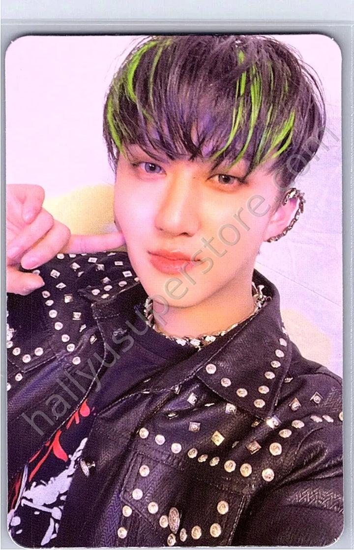 Stray Kids - Changbin - Oddinary album photocard scanning version standard version