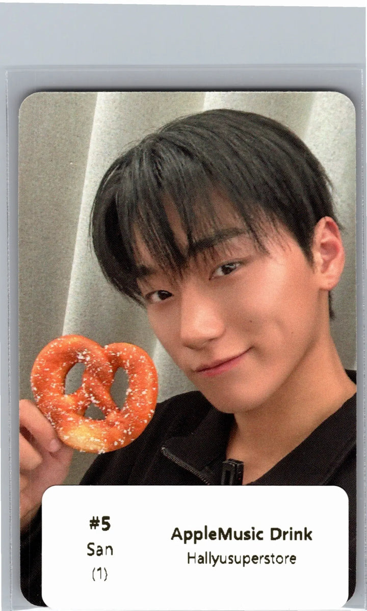 ATEEZ "GOLDEN HOUR : Part.5" - Apple Music Drink Event Photocard [26.06.29]