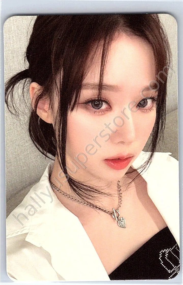 aespa - Winter - Come To My Illusion C version merch photocard pop-up store trading card