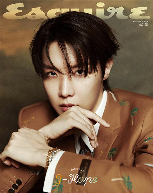 [Pre-Order] J-HOPE(of BTS) - Esquire 2026.5 (Choose Version)