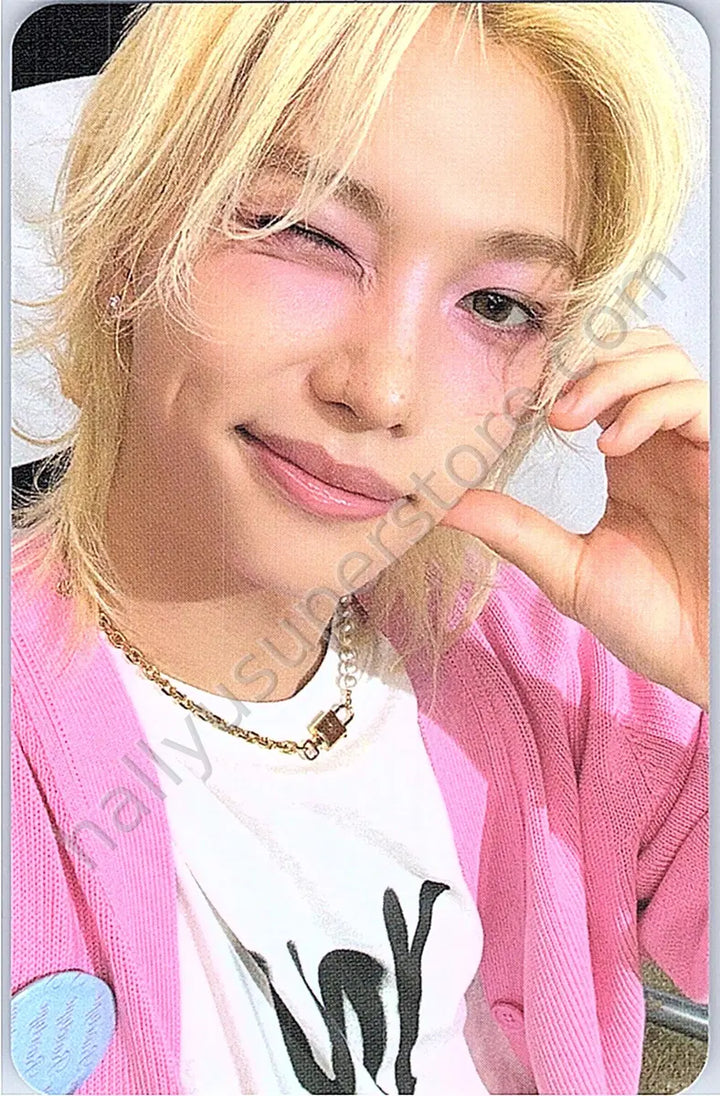 Stray Kids - Felix - dominATE: celebrATE Pop-Up Store