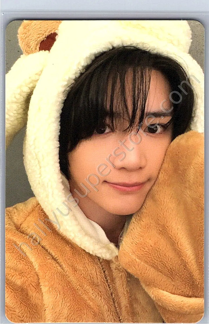 TOMORROW X TOGETHER - Beomgyu - 7TH YEAR: A Moment of Stillness in the Thorns album photocard ppulbatu weverse album version