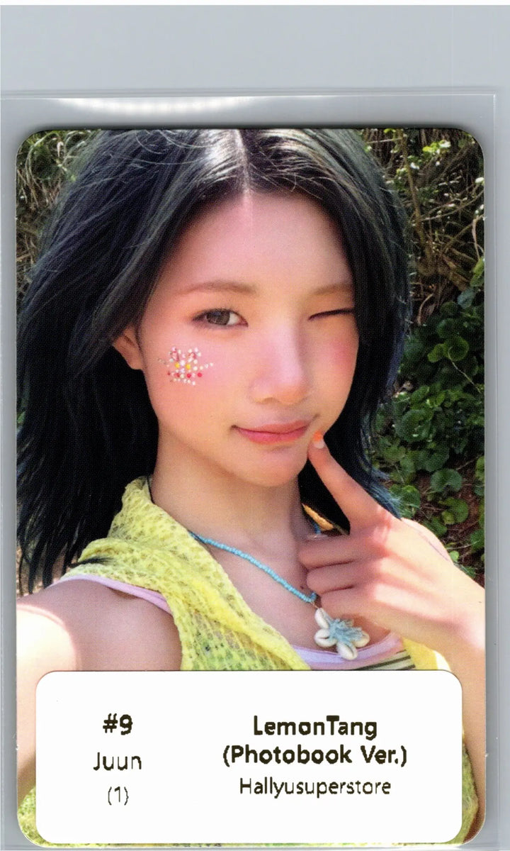 Hearts2Hearts "Lemon Tang" - Official Photocard [26.06.24][Restocked07/01]