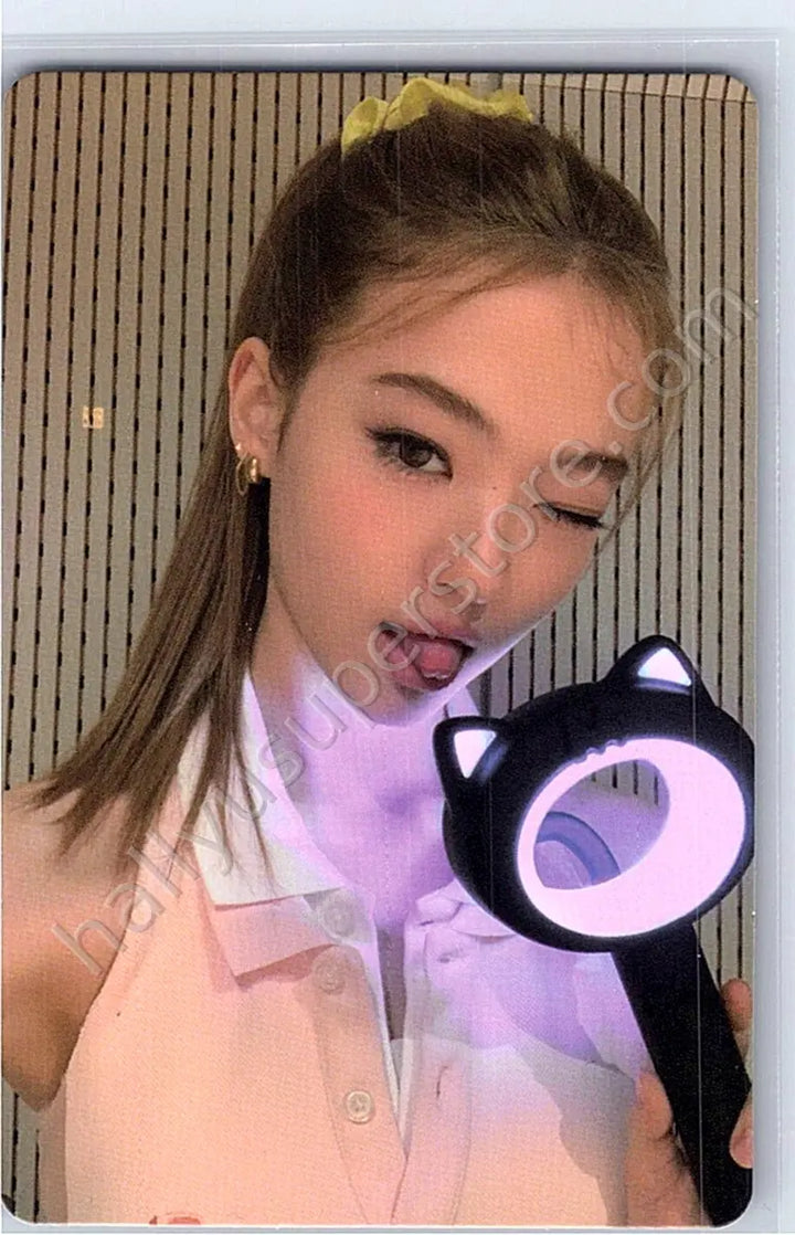 MEOVV - Ella - MEOVV - Ella - Meovv official lightstick  Other lightstick merch photocard