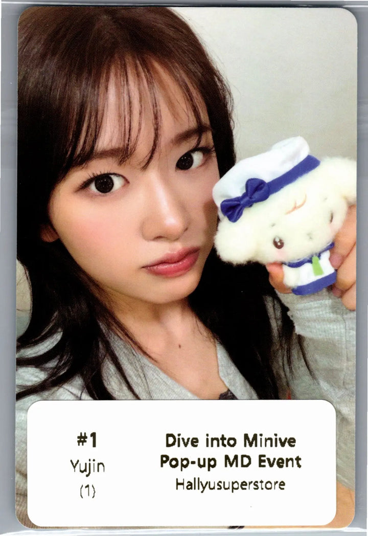 IVE - "Dive into Minive" POP-UP Store Official MD Event Photocard [26.07.30]