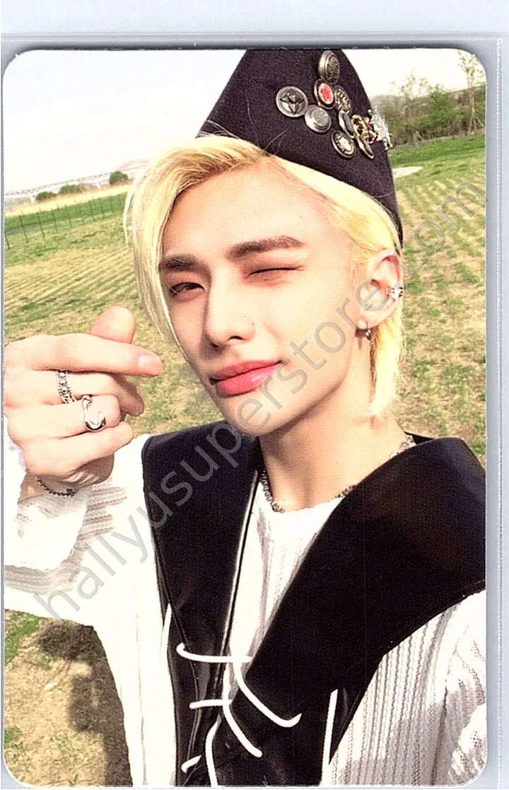 Stray Kids - Hyunjin - Maxident album photocard go version