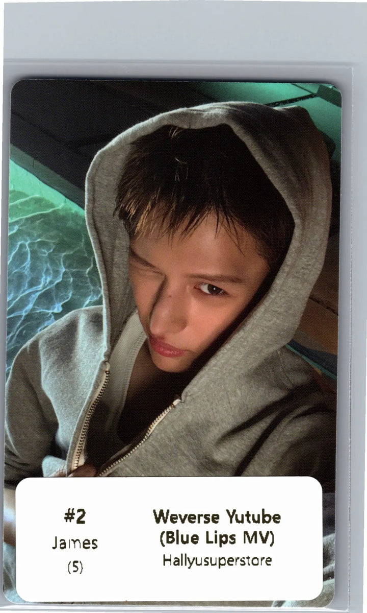CORTIS "GreenGreen" - Weverse Shop YouTube Gift Event Photocard (Blue Lips MV) [26.07.02]