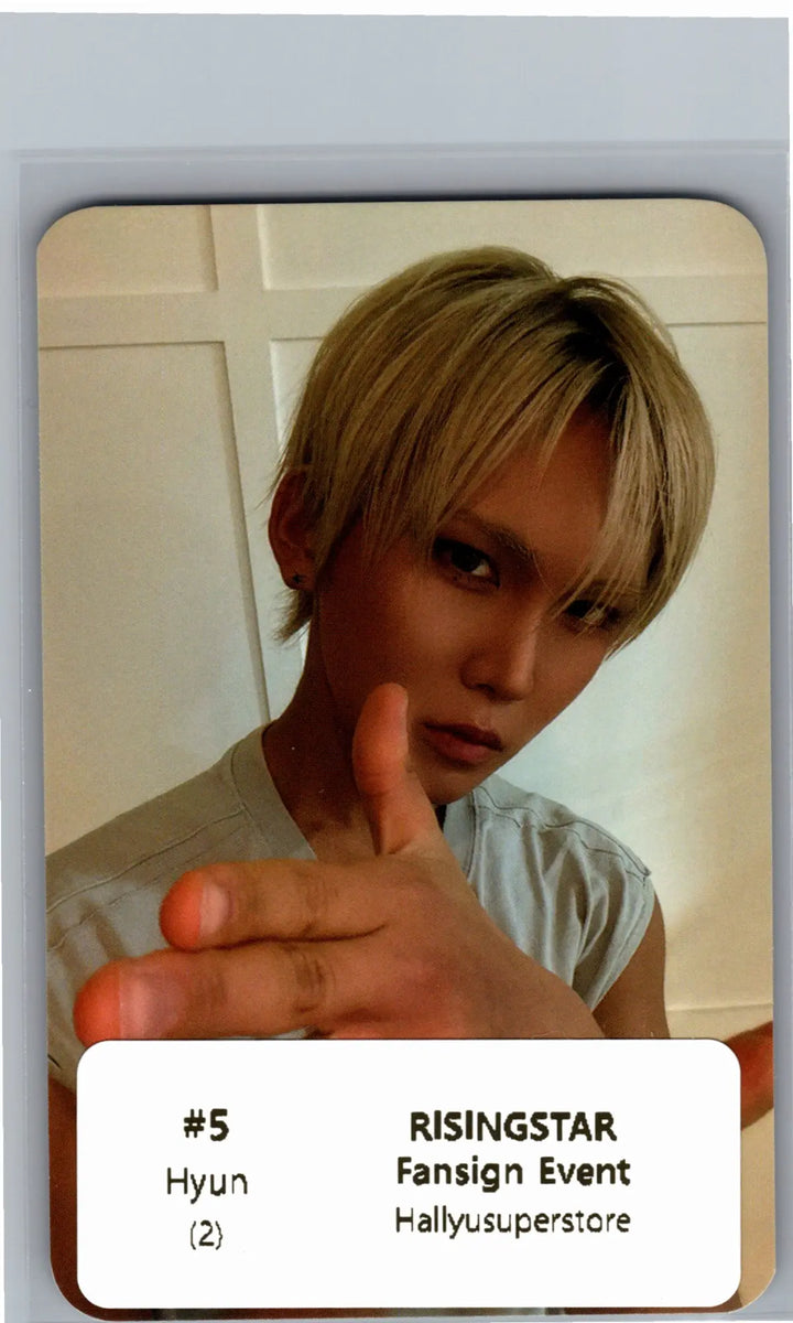 XLOV "I,God"- Rising Star Fansign Event Photocard R3 [26.07.10]