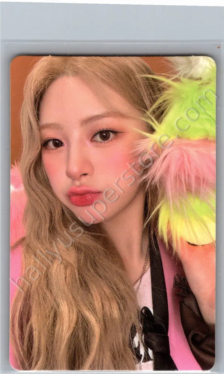 STAYC - Seeun - Teddy Bear