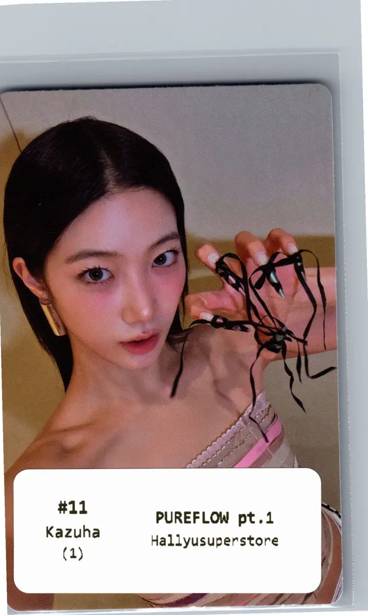 LE SSERAFIM "PUREFLOW" - Official Photocard (COMPACT Ver.) [26.06.08] (Restocked 6/16)