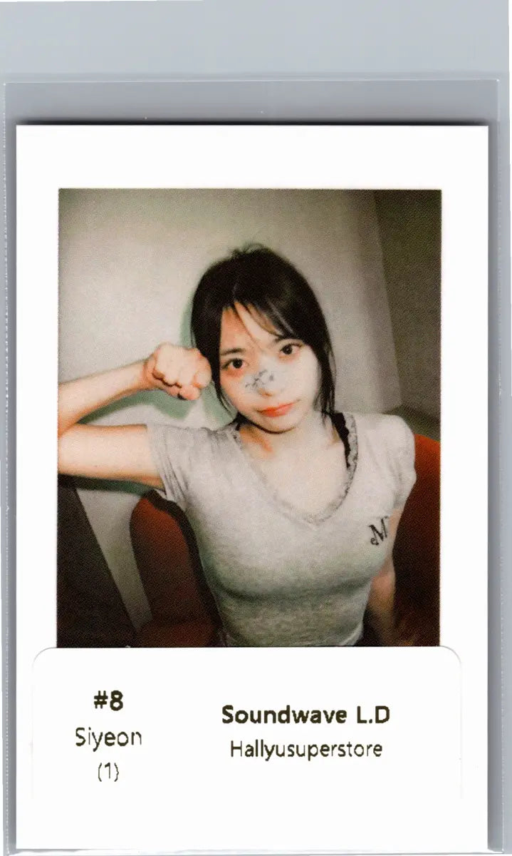 QWER "CEREMONY" - Soundwave Lucky Draw Event Photocard, Polaroid type Photocard (Booklet ver.) [26.06.17]