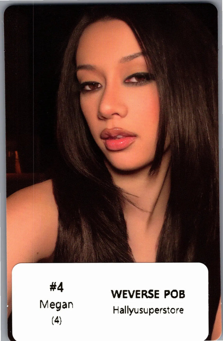 KATSEYE "WILD" - Weverse Shop Pre-Order Benefit Photocard (Photobook Ver.) [26.08.18]