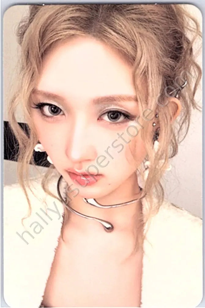 IVE - Gaeul - IVE SECRET album photocard psst! version