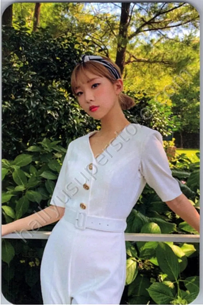 LOONA - YeoJin - [12:00]
