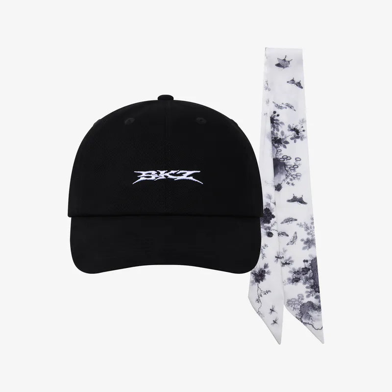 [Pre-Order] Stray Kids - World Tour [RUN IT] Official MD (BANDANA BALL CAP)