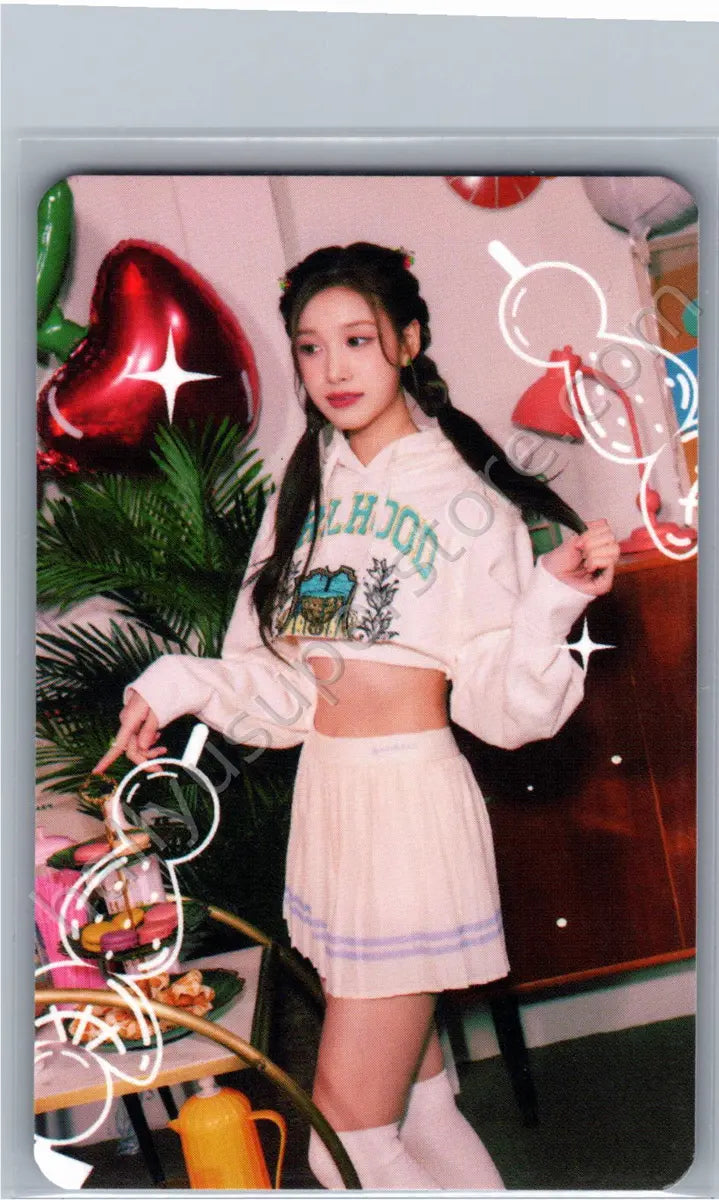 STAYC - J - 왕가탕후루
