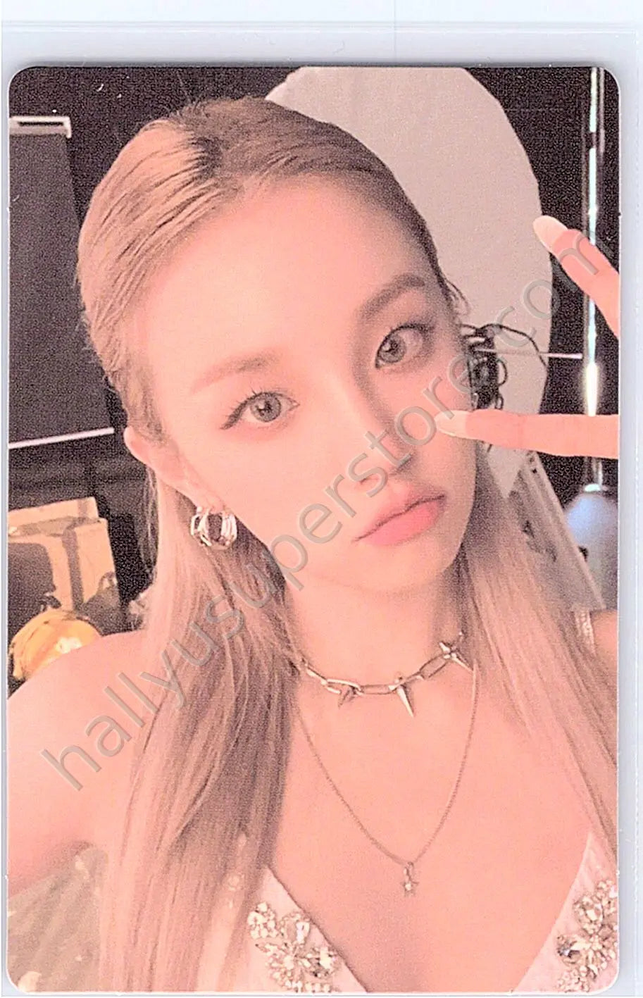 i-dle - Yuqi - HEAT Digipak Ver.