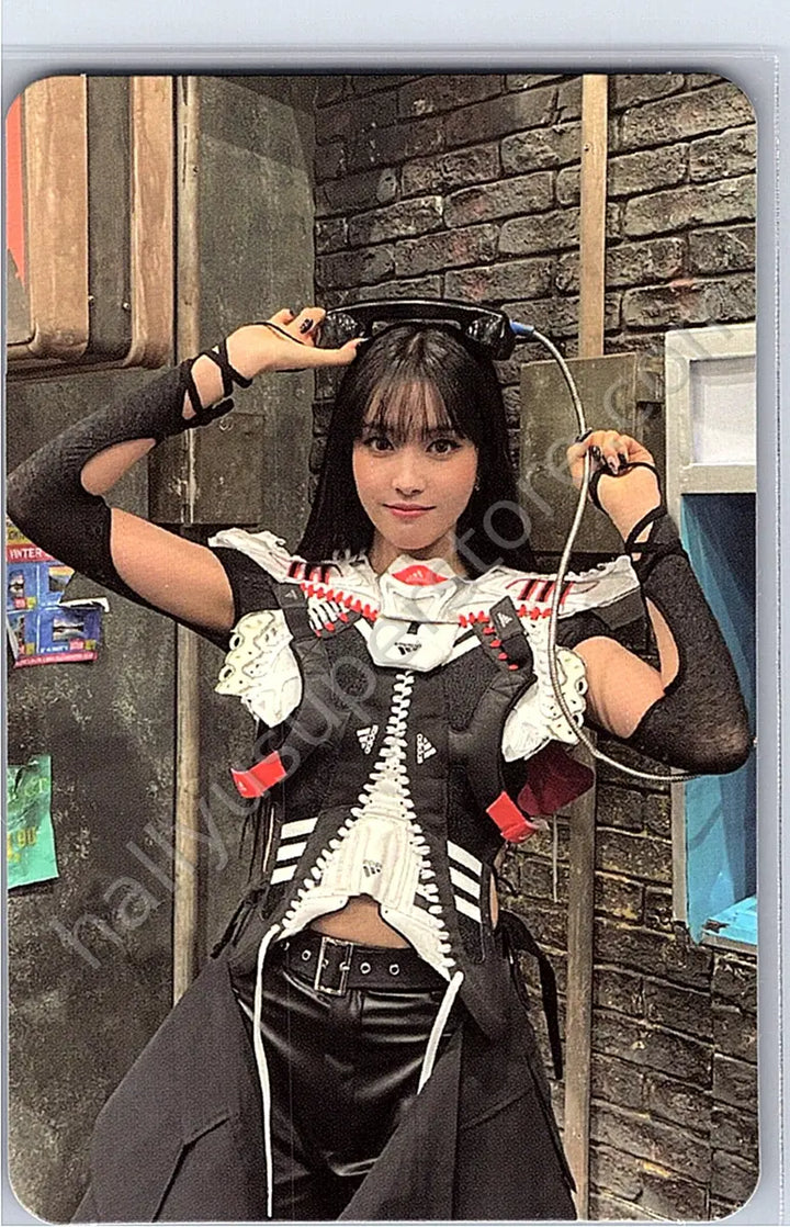 STAYC - Yoon - YOUNG-LUV.COM