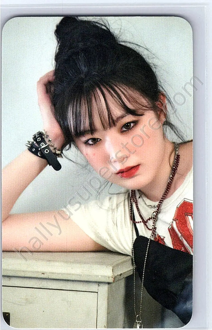 i-dle - Shuhua - I Never Die apple music concept version lucky draw (LD) non-selfie pob (pre-order benefit) tower records japan ums japan (universal music store)