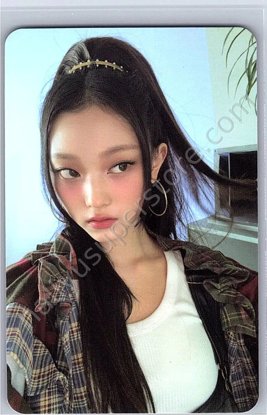 NewJeans - Haerin - How Sweet album photocard B version version 2 weverse album version