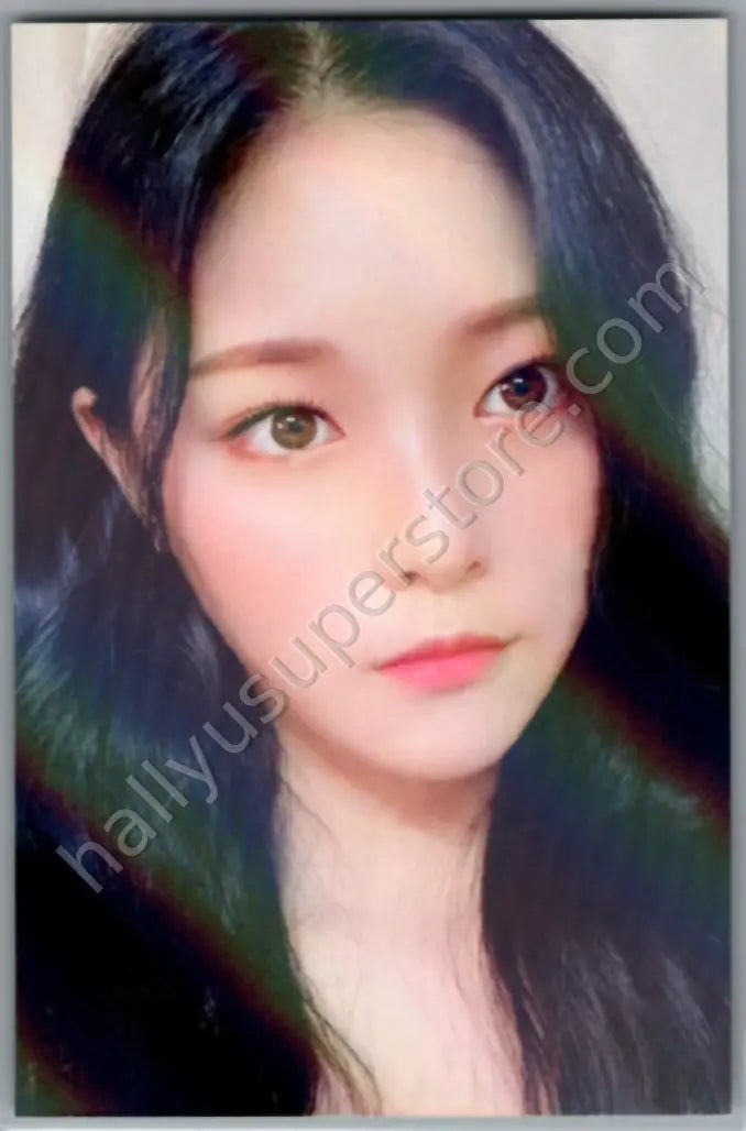 LOONA - HyunJin -