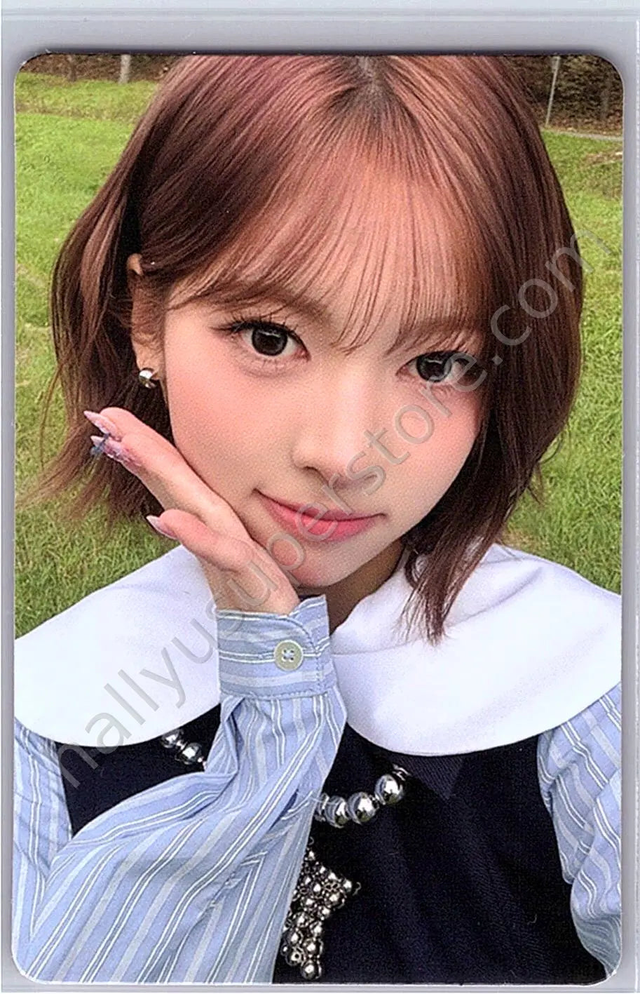 RESCENE - May - lip bomb album photocard balm version qr version