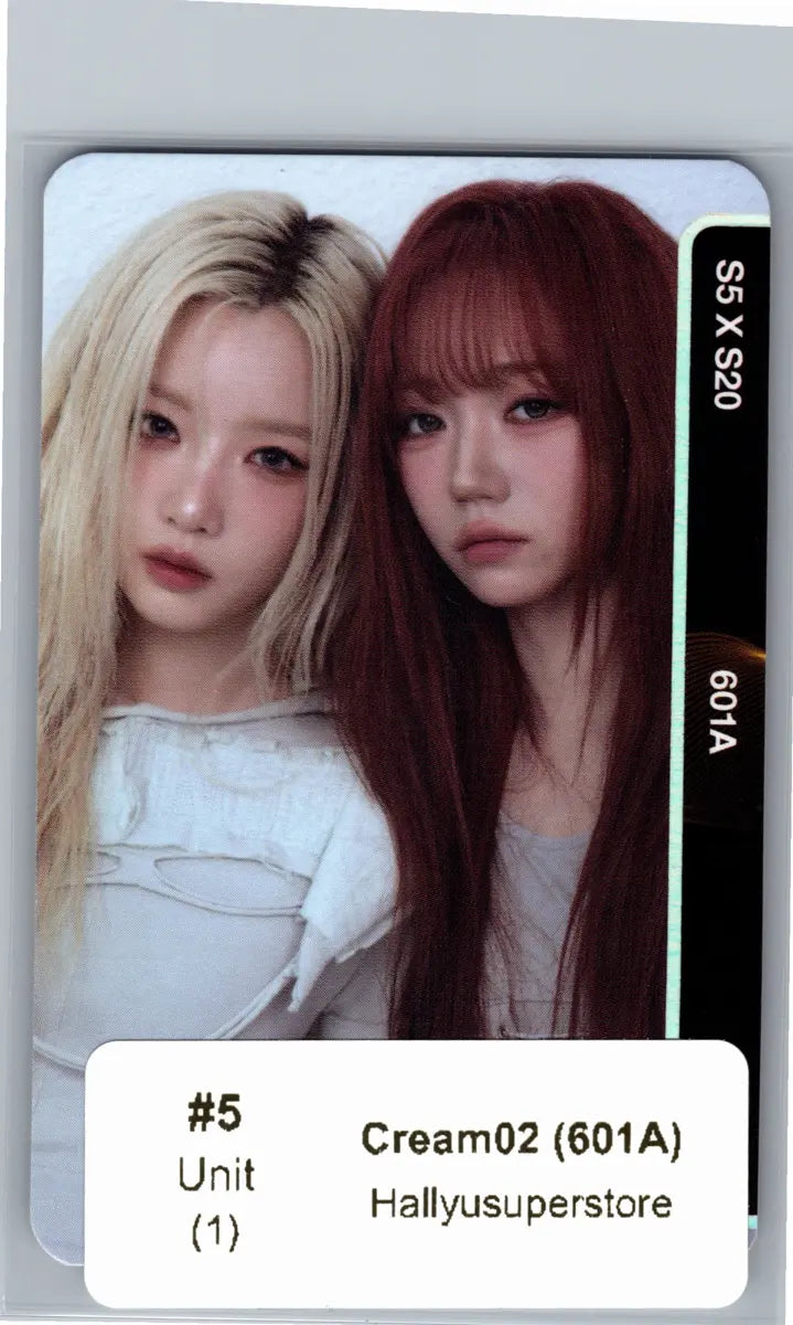 TripleS "LOVE&amp;POP pt.1" - Official Objekt Music Album Unit Photocard [26.06.12] (Restocked 6/18)