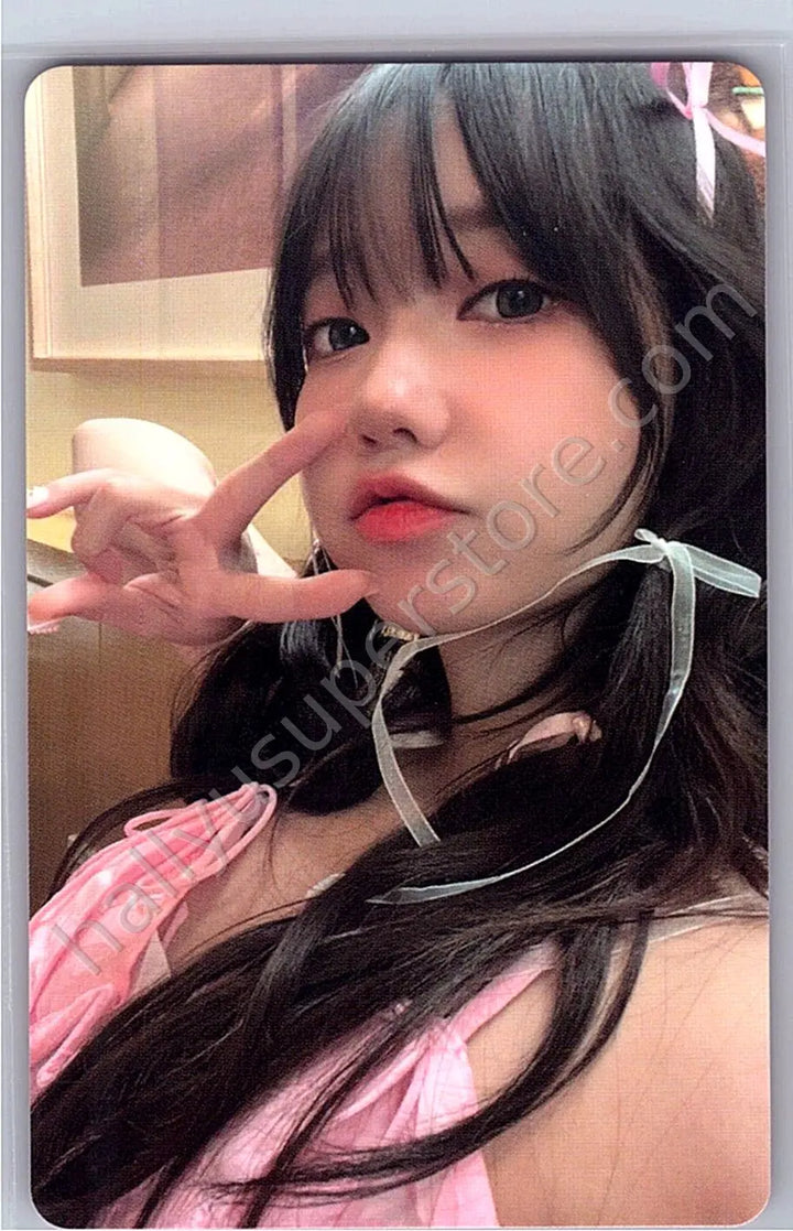 QWER - Magenta - Harmony From Discord album photocard