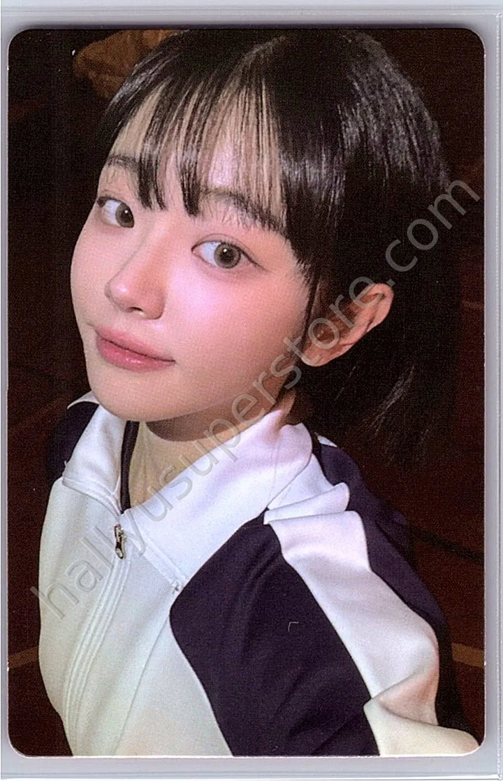 QWER - Chodan - Manito album photocard friend version