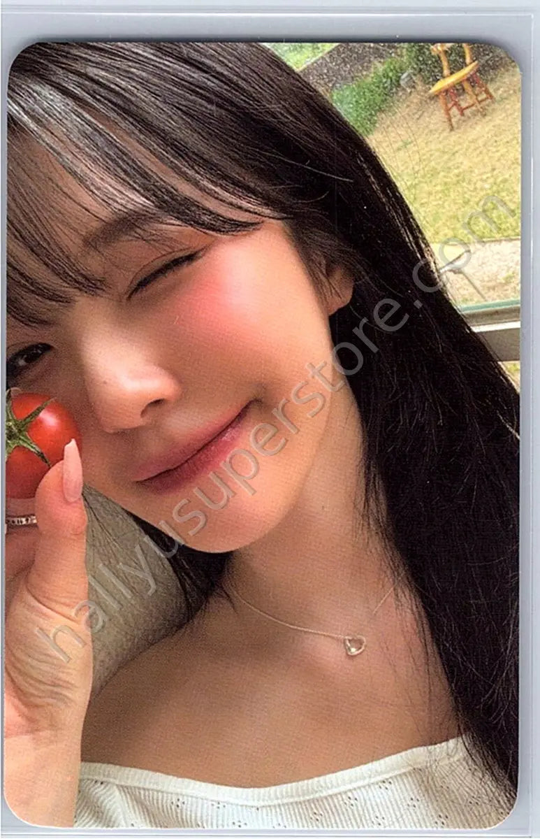 fromis_9 - Jiheon - flover 2025 Membership Kit