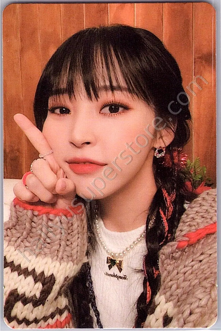 MAMAMOO - Moonbyul - The Present album photocard solo album