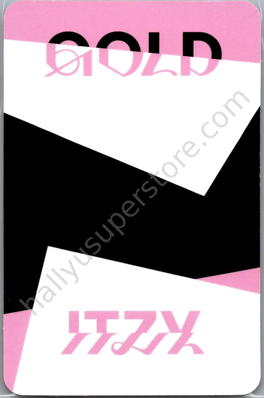 ITZY - Yuna - GOLD album photocard standard version