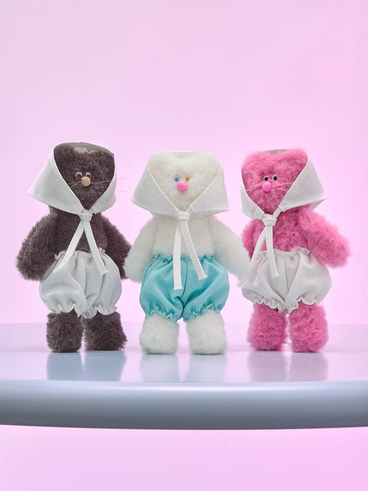 ** MNH - MNH 25 FW Doll Keyring