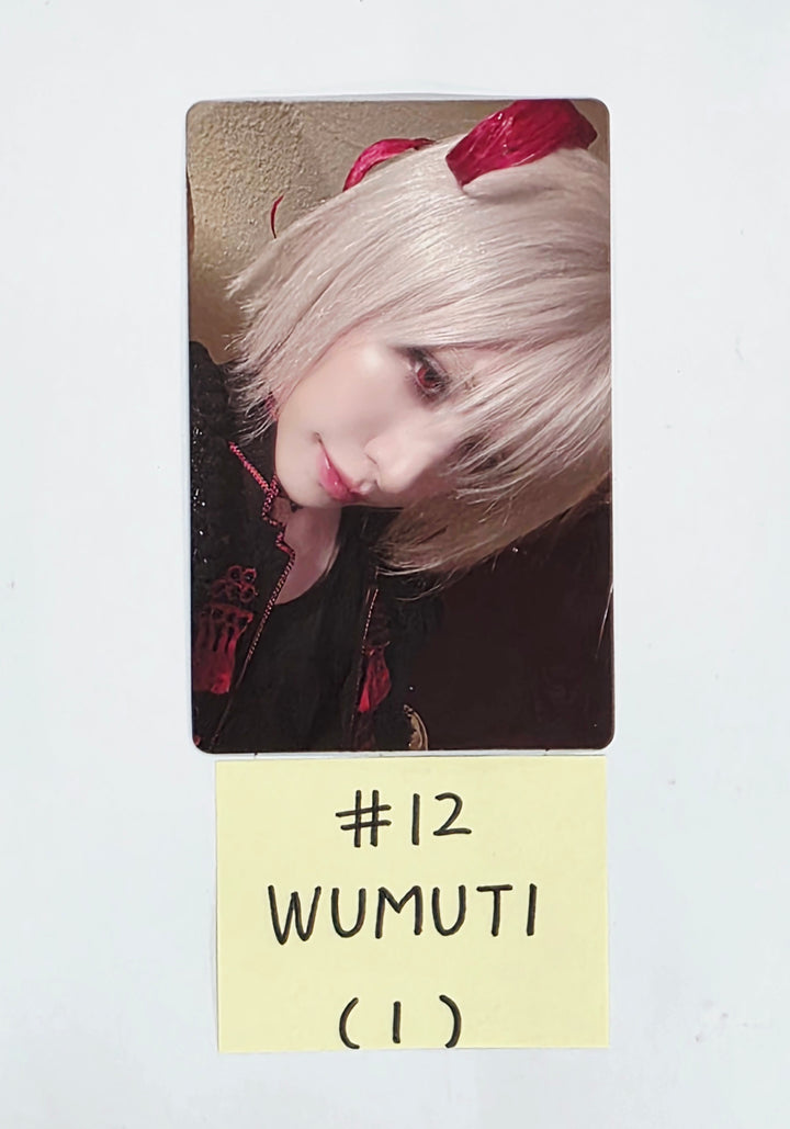 XLOV "UXLXVE" - Official Photocard [25.11.14]