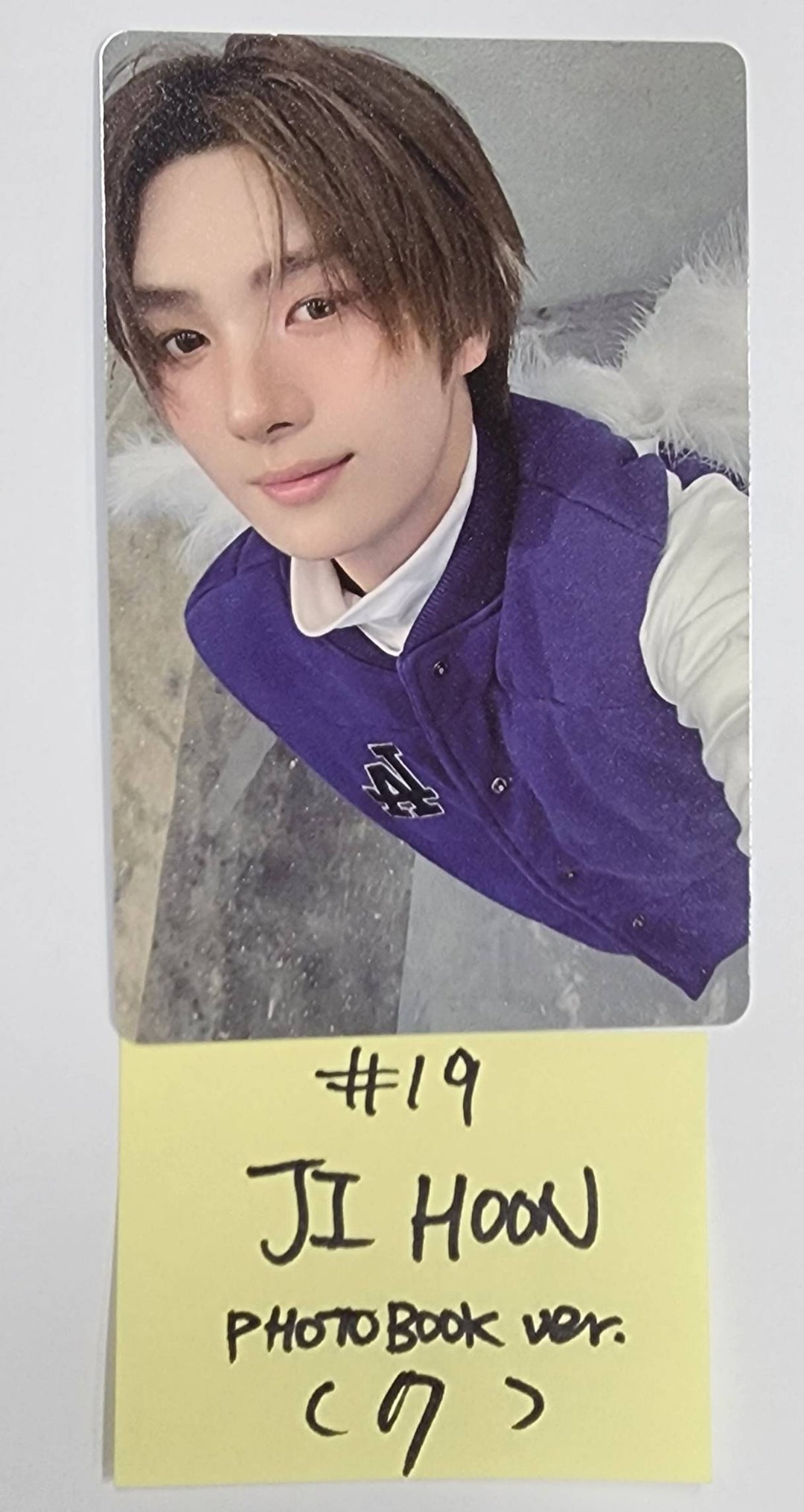 TWS "Play Hard" - Official Photocard [Photobook Ver.] [25.10.14]