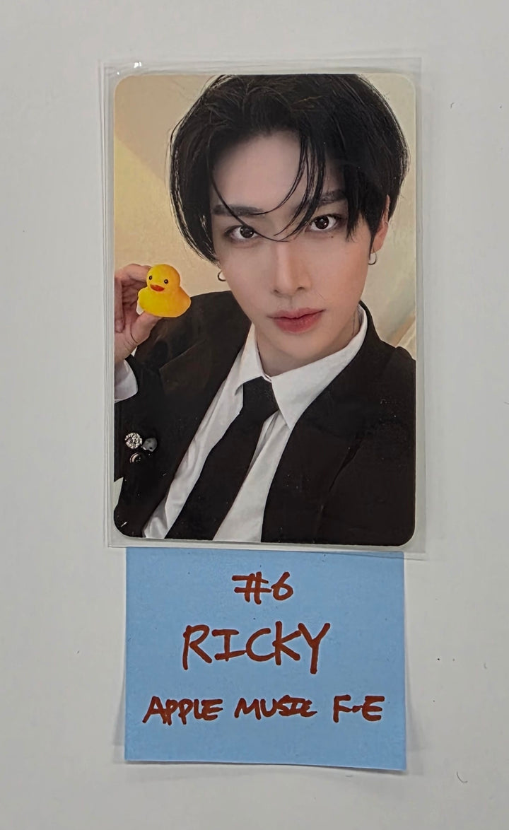 ZeroBaseOne "BLUE PARADISE" - Apple Music Fansign Event Photocard [26.1.2]