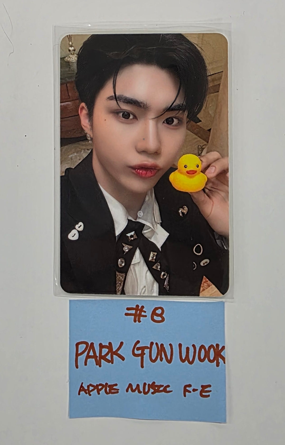 ZeroBaseOne "BLUE PARADISE" - Apple Music Fansign Event Photocard [26.1.2]