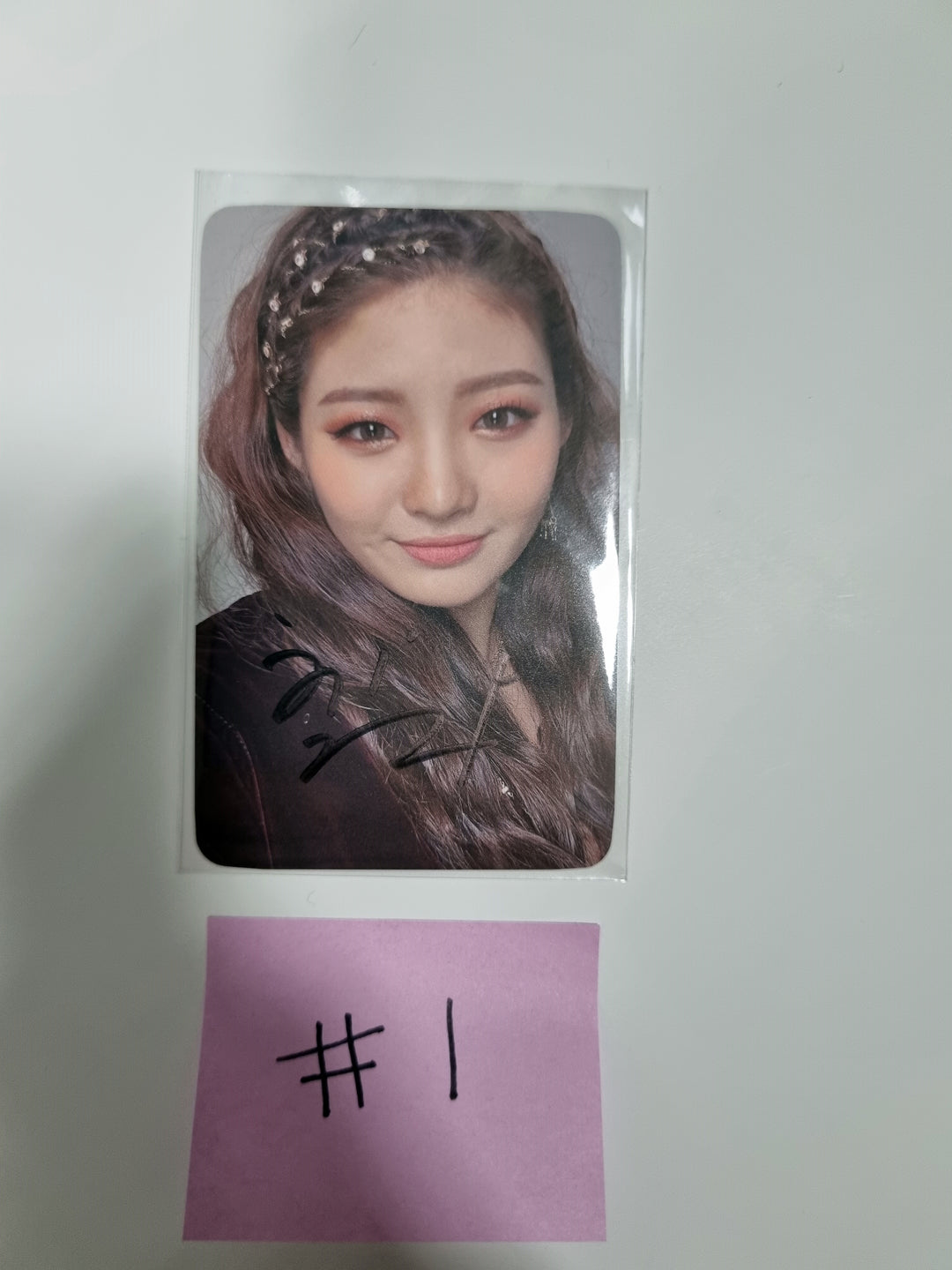 TRI.BE - Official Slogan + Hand Autographed Photocard