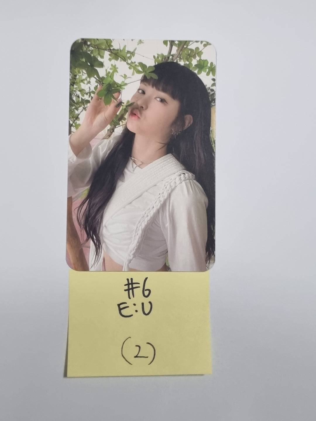 Everglow 'Last Melody' - Official Photocard ( E:U, SIHYEON, MIA )