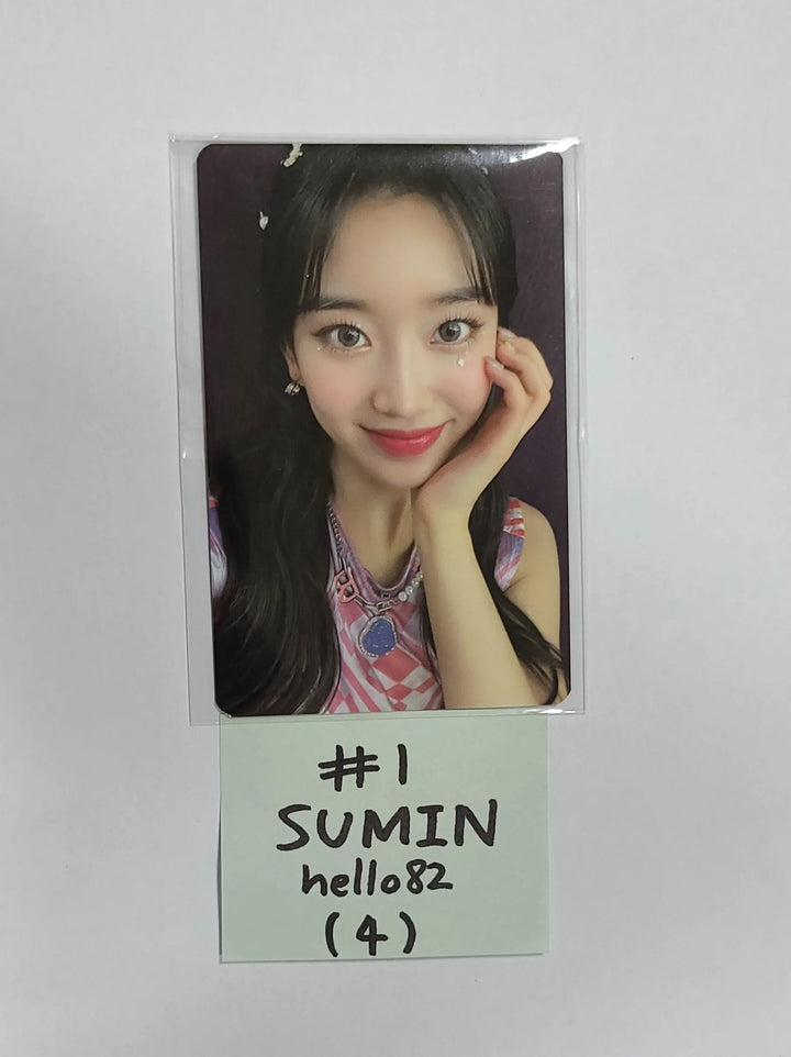 StayC 'YOUNG-LUV.COM' - Hello82 Fansign Event Photocard - HALLYUSUPERSTORE