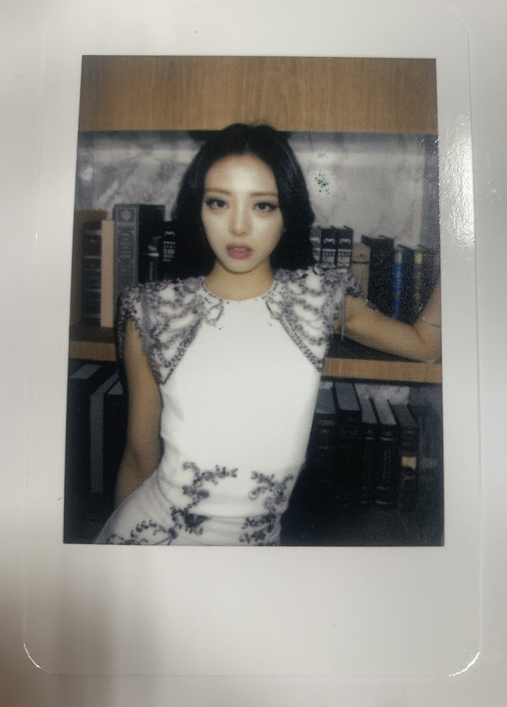 Itzy 'Guess Who' - Interpark Pre-Order Benefit Polaroid Style Photo Card
