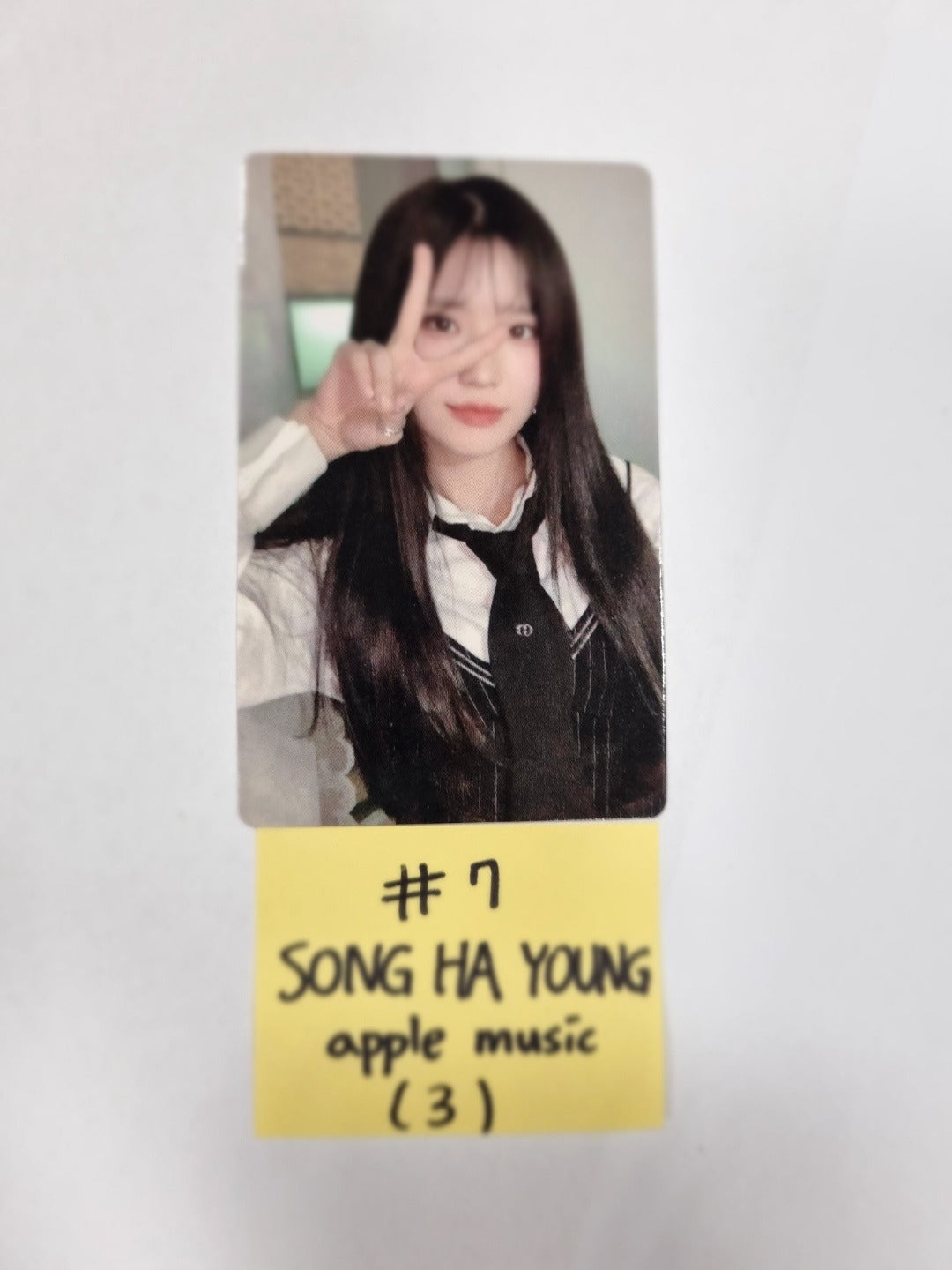 Fromis_9 "9 Way Ticket" - Applemusic Pre-order Benefit Photocard