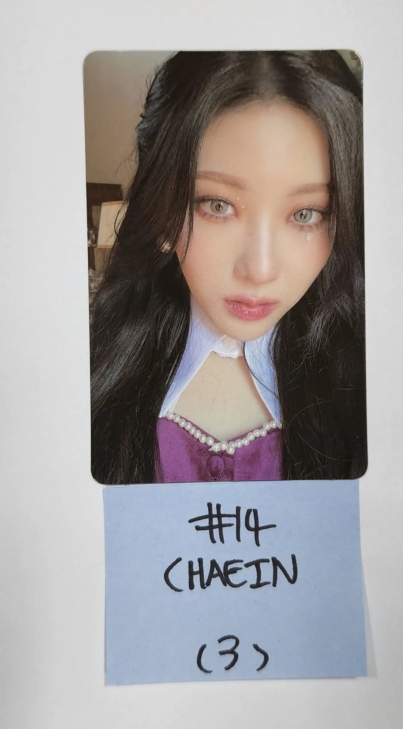 Purple Kiss 'memeM' - Official Photocard - HALLYUSUPERSTORE