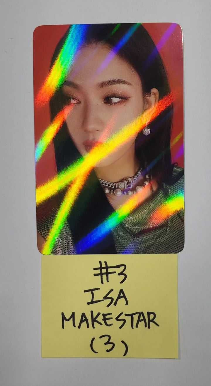 StayC 'YOUNG-LUV.COM' - Pre-Order Benefit Photocard, Luckydraw Photocard (1) - HALLYUSUPERSTORE