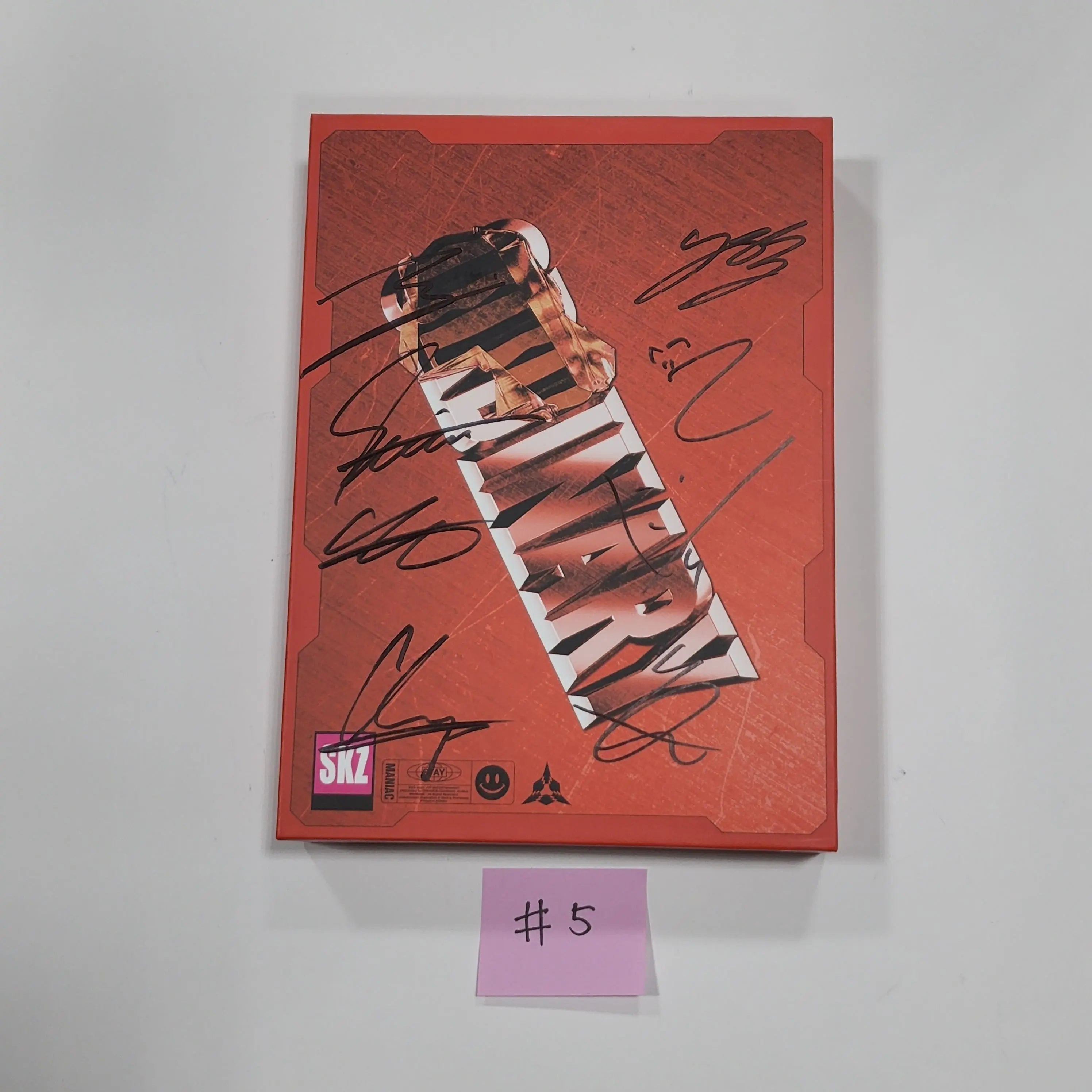 Stray kids oodinary signed shops POB