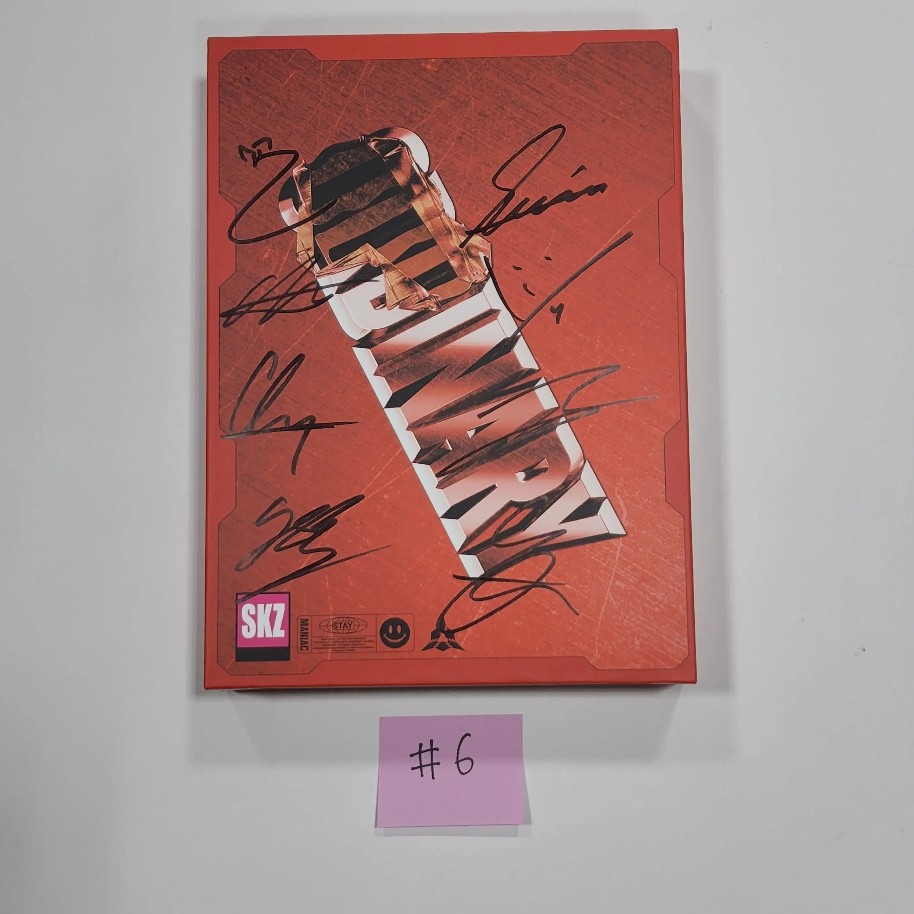 おすすめ 'Oddinary' Kids Stray - Album Promo Autographed(Signed) Hand K-POP・アジア