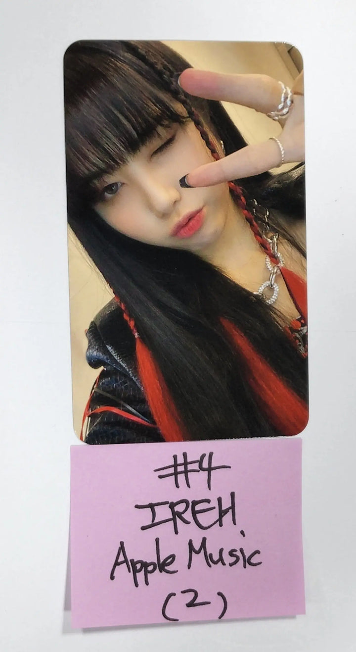 Purple Kiss 'memeM' - Apple Music Fansign Event Photocard - HALLYUSUPERSTORE
